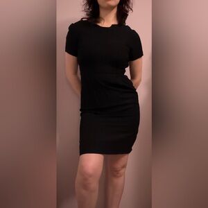 Vintage Mynette Black Short Sleeve Dress